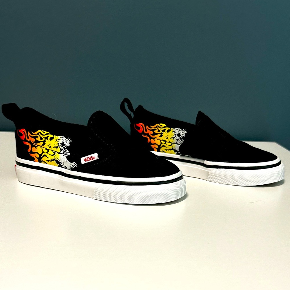 Vans Kids Classic Slip-On – Ferocious Flame Racing Red/Black size 6.5 toddler